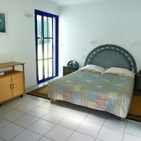 Maison Avec Animaux Acceptes - 6/8 Pers. - Fr-1-878-72 Мольез-е-Маа